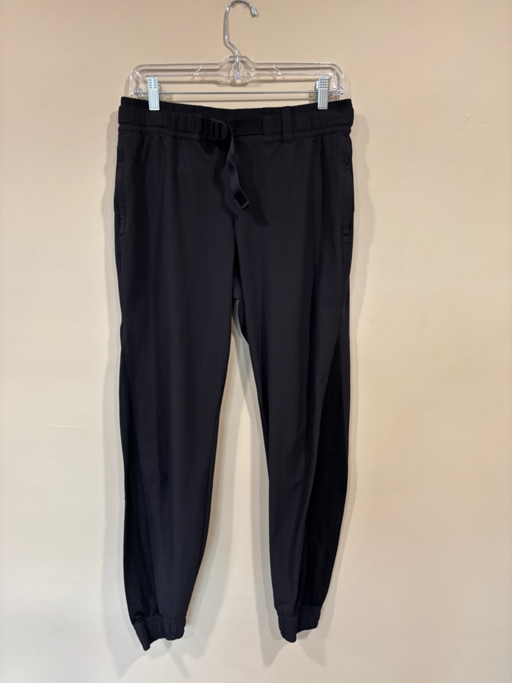 Athleta Quest Jogger Pants Black Size 6